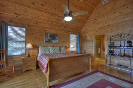 Blue Jay Cabin- Upper level master king bedroom