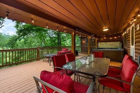 Millstone Haven - Covered Outdoor Dining