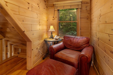 Morning Breeze - Loft Sitting Area