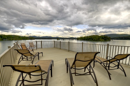 Scenic lake house with private covered dual-slip and two covered lake-view  decks - Ten Mile