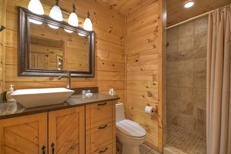 Blue Lake Cabin - Lower Level Bathroom with Tile Shower