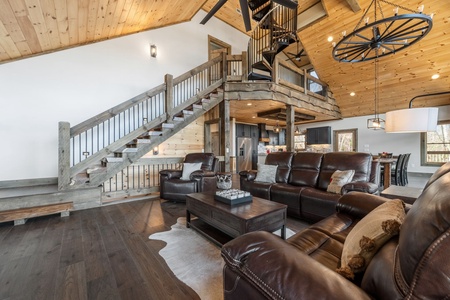 Big Top of Blue Ridge: Living Room