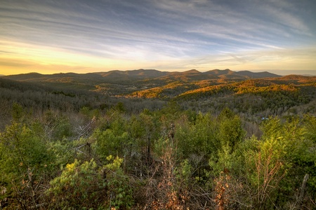 Bearcat Lodge- Long range mountain views from the cabin