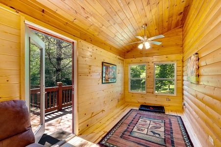 Hemptown Hideaway- Doggy playroom