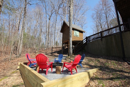 Misty Mountain Escape - Fire Pit