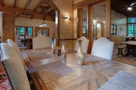 Goose Island Retreat - Dining Room