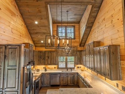 The Bird's Nest - Kitchen's Bird's Eye View