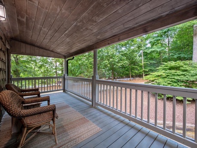 Aska Bliss- Deck access with a view of the backside of the cabin