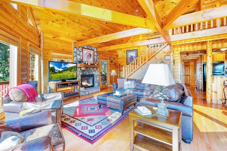 Panoramic Paradise: Living Room