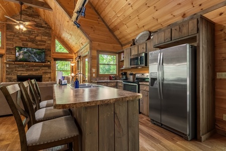 Woodhaven Retreat - Kitchen