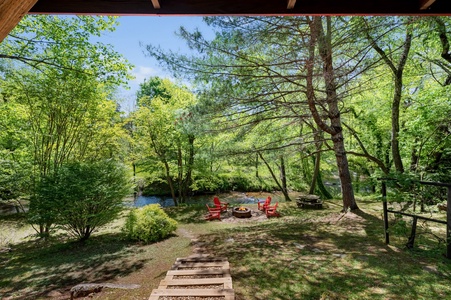 Creek Side Hideaway