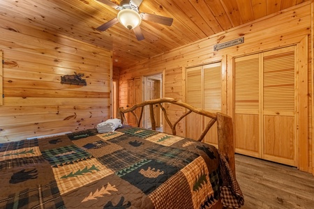 Mountain High Lodge - Lower Level Guest King Bedroom