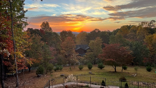 Sunrise on the Ridge- Entry Level Deck Sunset View