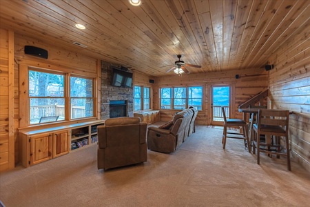 A Bear's Lair - Lower Level Living Room