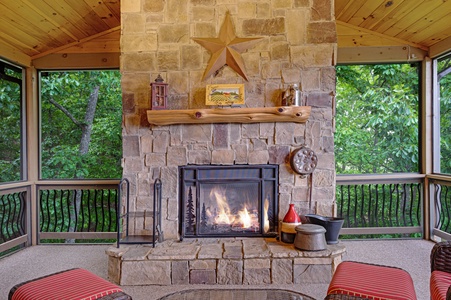 Peacock Chalet- Entry Level Sun Room