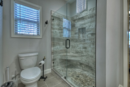 Serenity Now - Entry Level King Primary Suite Bathroom