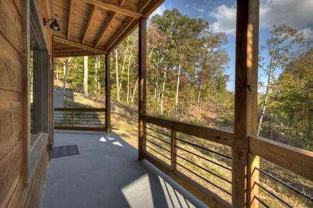 Cedar Ridge- Entry level deck access