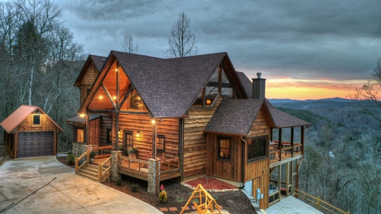 Privacy Peak - Luxury Cabin in Blue Ridge