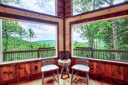 Tysons Peak- Living Room Seating Area