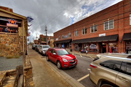 Main Street Suite - Downtown Blue Ridge, GA