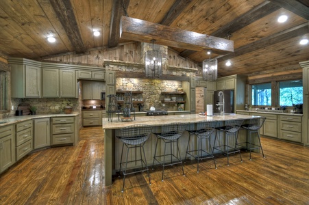 A Stoney River - Keith Sumner Custom Kitchen