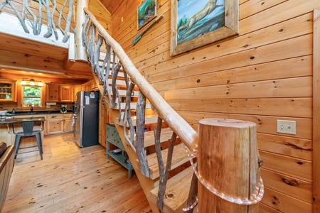 The Loose Caboose - Entry Level Living Room Staircase