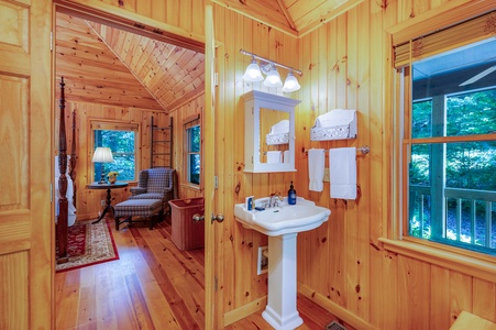 A Whitewater Retreat - Primary King Bedroom's Private Bathroom