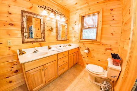 White Rock - Main Level Master Bathroom