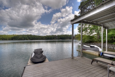 Waters Edge - Private Dock on Lake Blue Ridge