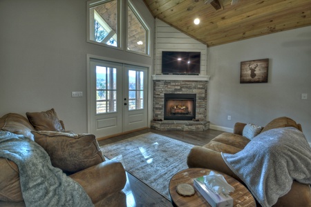 Serenity Now - Living Room with Gas Fireplace