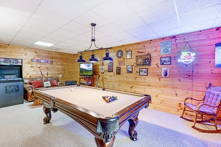 Bear Creek:  Lower-level Entertainment Room