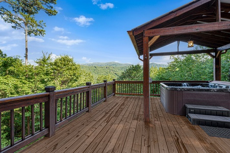 Celtic Clouds - Lower Level Deck Hot Tub View