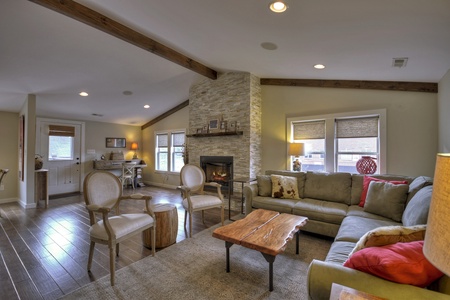 Main Street Cottage - Living room seating