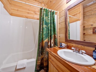 Hillside Hideaway - Lower Level Bathroom