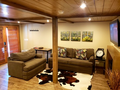 Main Street Suite- Full living room view