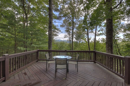 Bear Paw - Outdoor Dining Table