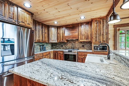 Tysons Peak- Kitchen