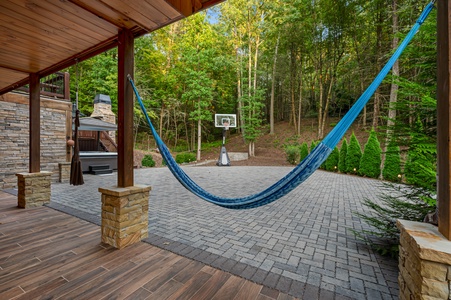 Goose Island Retreat - Basketball Court