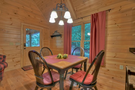 Stoney Creek Retreat - Dining Table