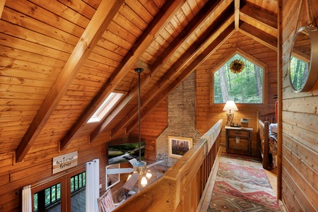 Tuckaway Cave - Loft Seating Area