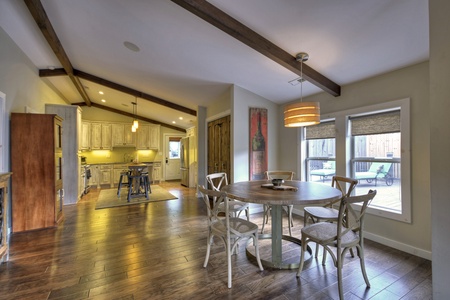 Main Street Cottage - Kitchen Space