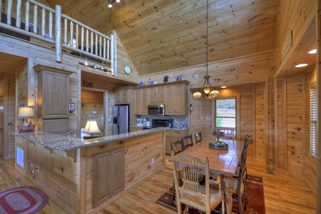 Blue Jay Cabin- Dining area and kitchen