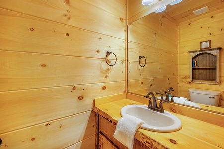 Trail Side Retreat: Master 1/2 Bathroom