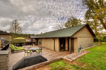 Main Street Cottage - Outdoor Living Space