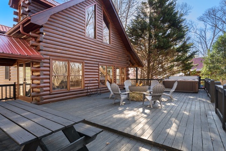 Lake Ridge - Back Deck