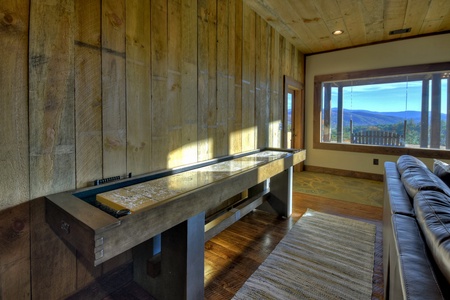 Breakaway Ridge- Shuffleboard table