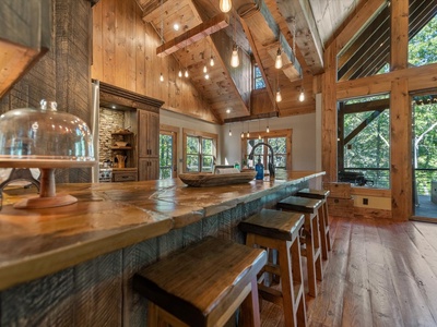 Stone Creek Lodge - Kitchen Island