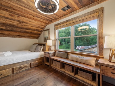 The River House - Upper Level Guest Bedroom