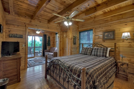 Bear Paw - Entry Level Queen Bedroom