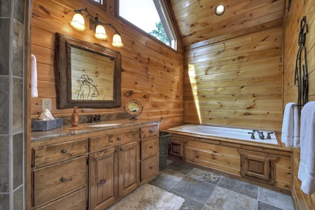 Grand Bluff Retreat- Upper level master suite bathroom